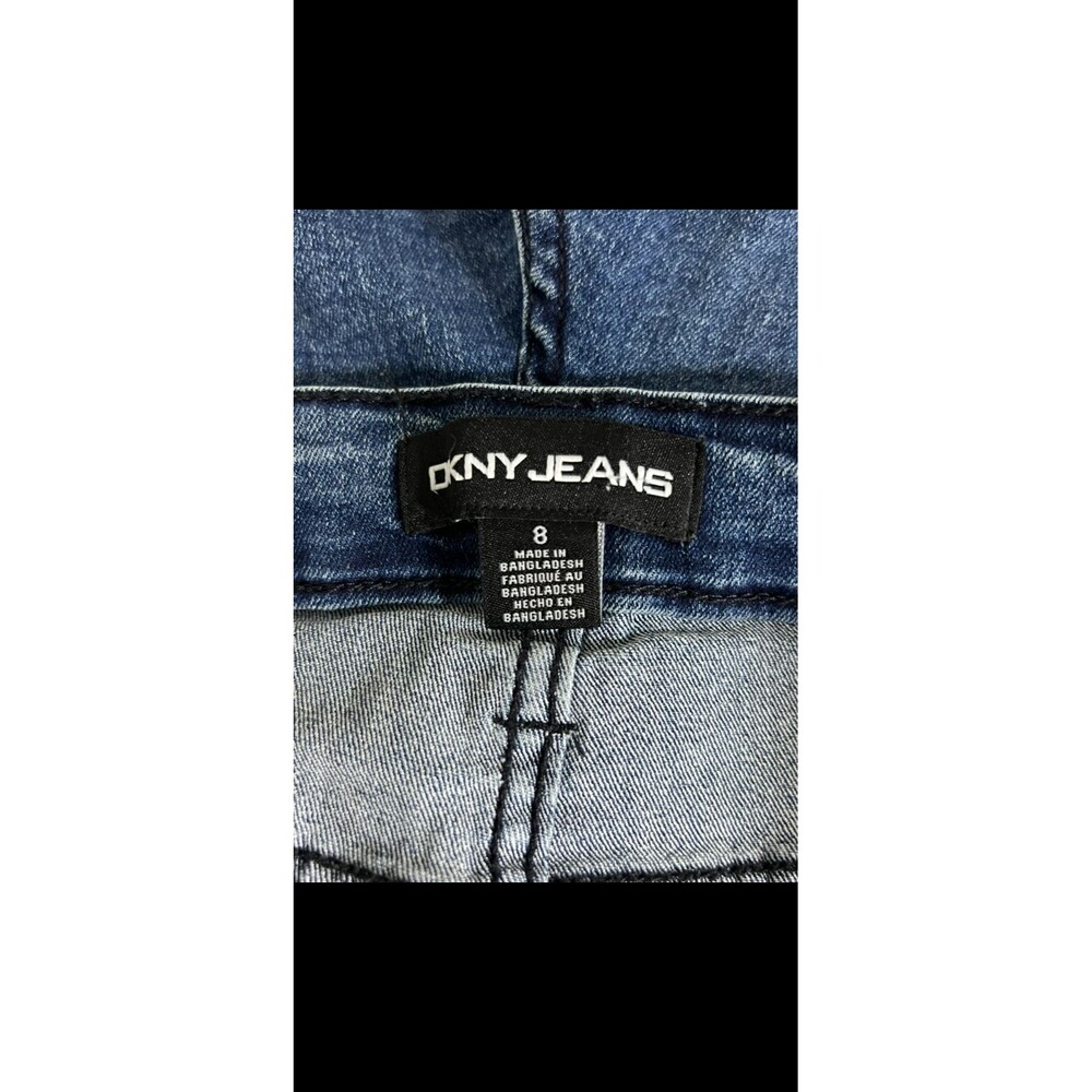 DKNY Jeans Women Denim Shorts Cuffed Stretch Blue Size 8 Casual Summer - Picture 7 of 9